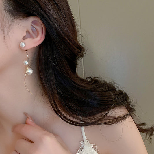 Classic Curve Pearl Long Earrings