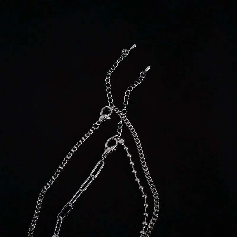 Asymmetric Silver Tassel Pig Nose Layer Chain Necklace