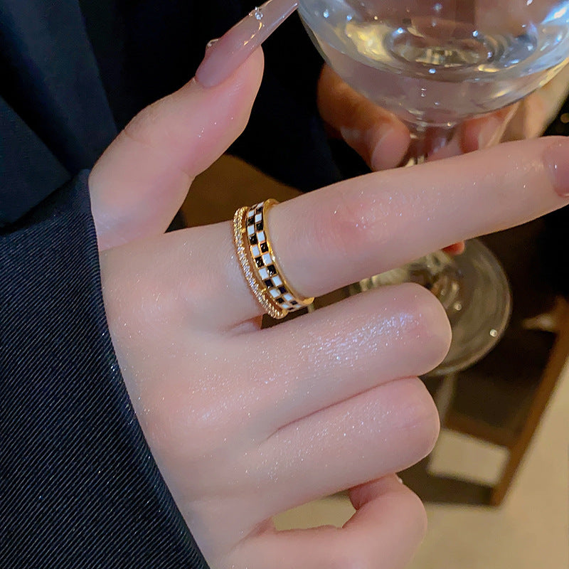 Checkerboard Eternity Layer Band Rings | HR661
