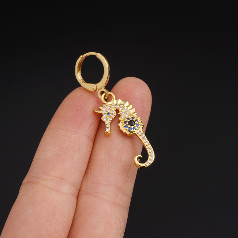 18K Gold Cartilage Seahorse Huggies Hoop | HSPJ277