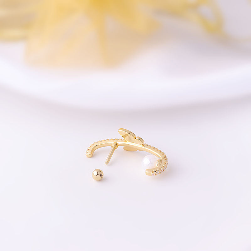 cartilage earrings, piercing jewelry, cartilage piercing, body jewelry, helix piercing, helix earrings, tragus piercing