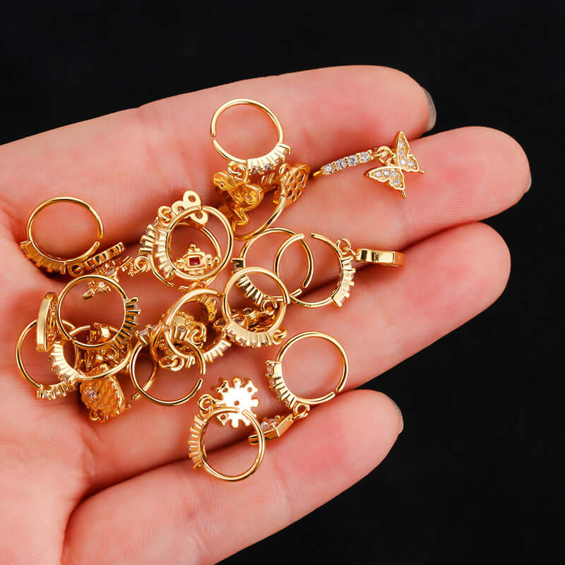 18K Gold Clover Hinged Hoop Septum Ring
