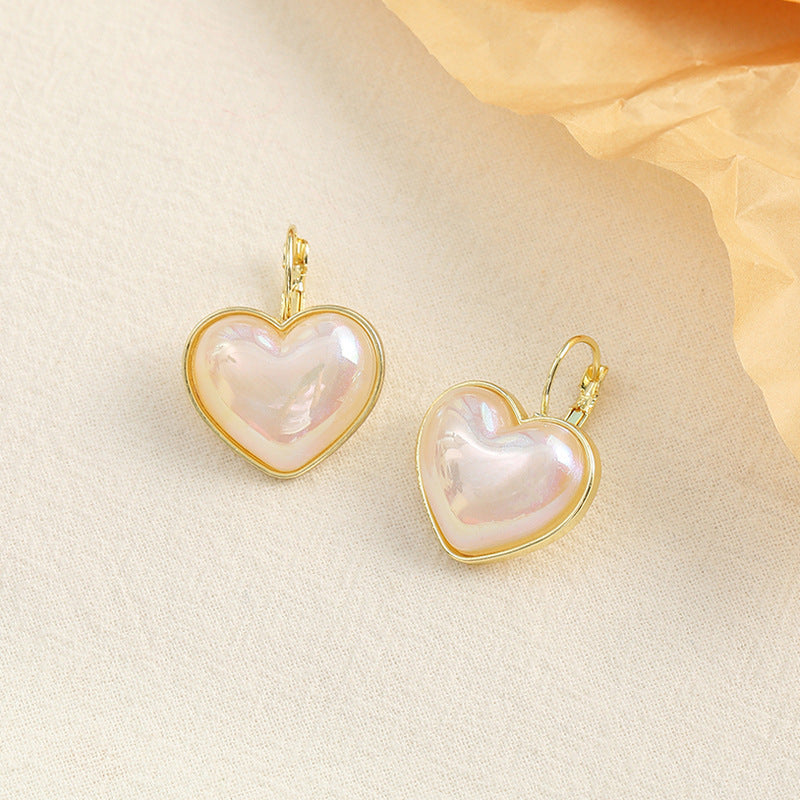 Heart White Pearl Earrings