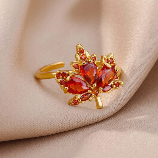 Gold maple leaf ring