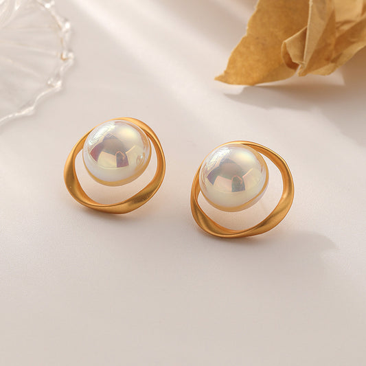 Irregular Gold Pearl Earrings