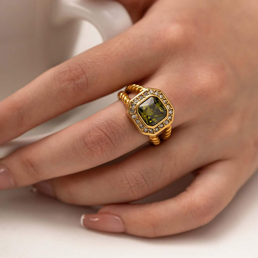 18K Gold Retro Green CZ Ring, Vintage Halo Ring, Twist Split Ring