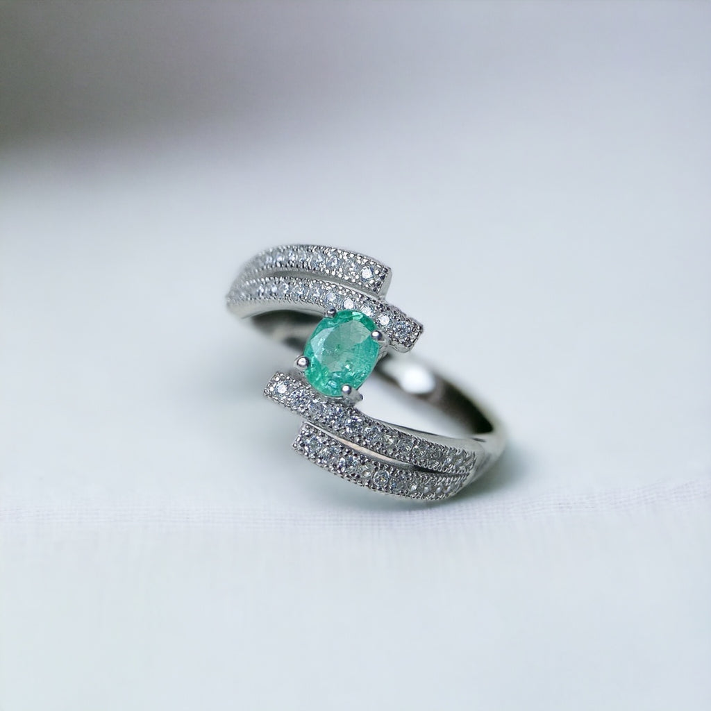18K Platinum Statement Emerald Ring | NS2405