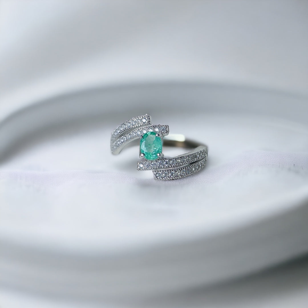 18K Platinum Statement Emerald Ring | NS2405