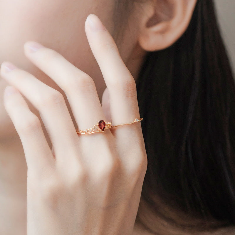 Red Garnet Filigree Curved Ring Set