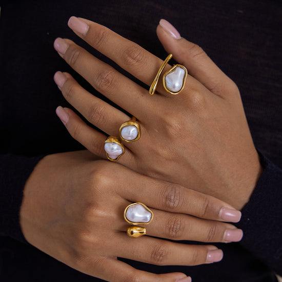 Baroque Chunky Pearl Thumb Index Ring