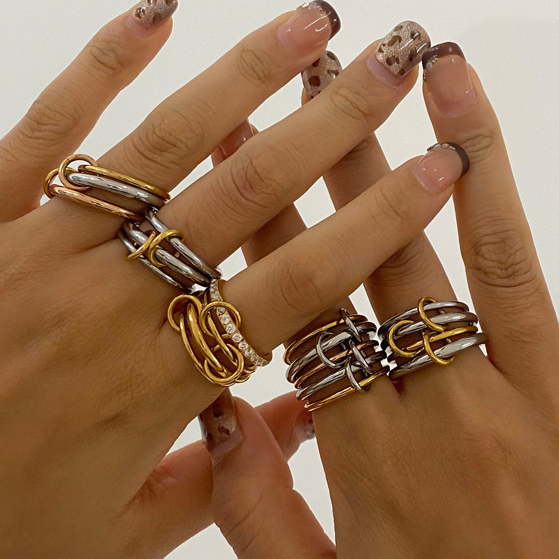 Two Tone Interlocking Layered Connected Plain Ring 