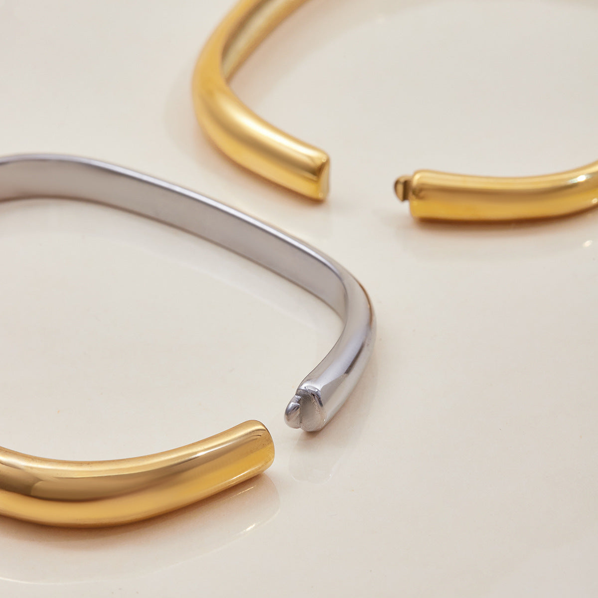 Modern Square Dome Bangle