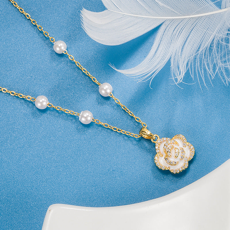 Classic Pearl Flower Pendant Chain Necklace