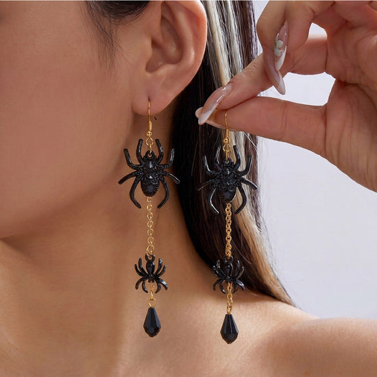 Web of Midnight Spider Chain Tassel Earrings