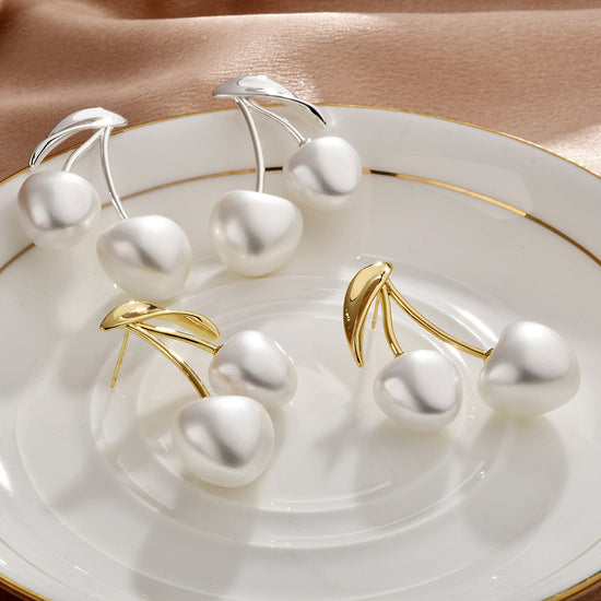 Golden Cherry Pearl Earrings