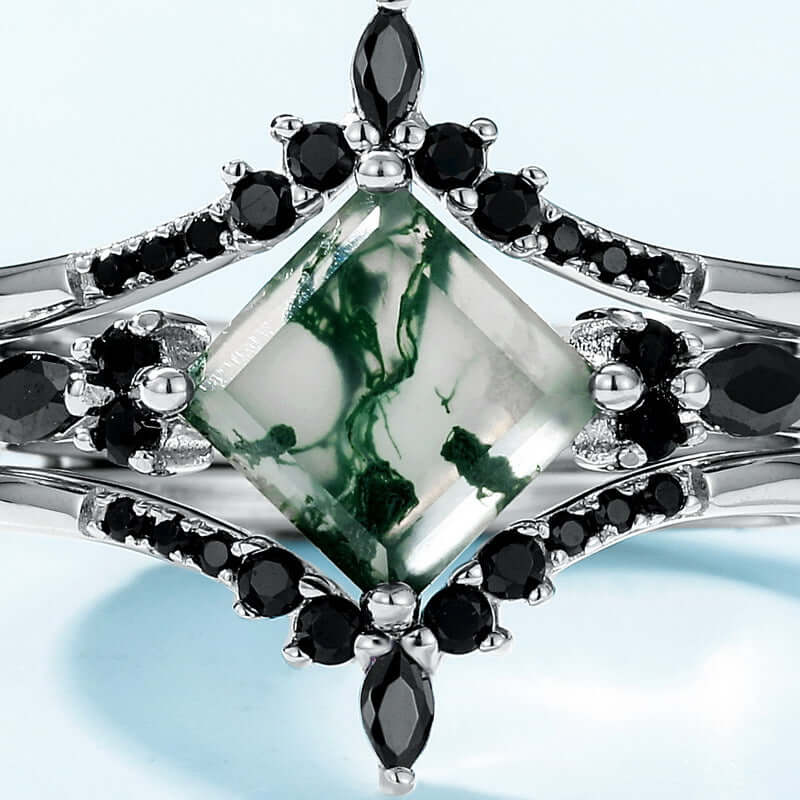 Multiwear Moss Agate Stacking Ring Set