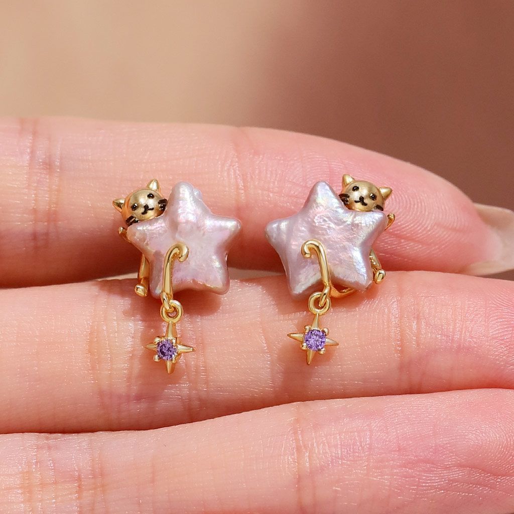 Kitty Hugging Star Necklace and Earrings