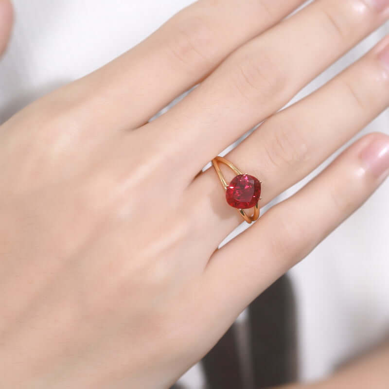 Red Corundum Solitaire Split Ring | R2986