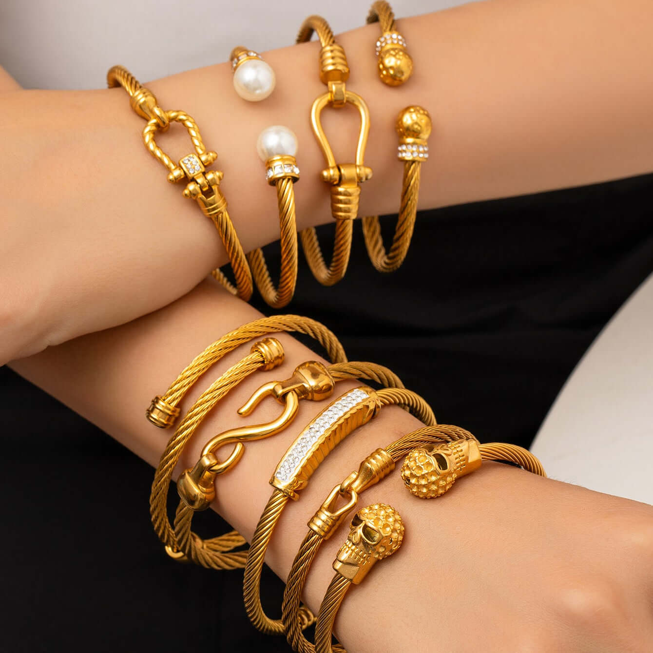 Minimal Triple Claw Ring