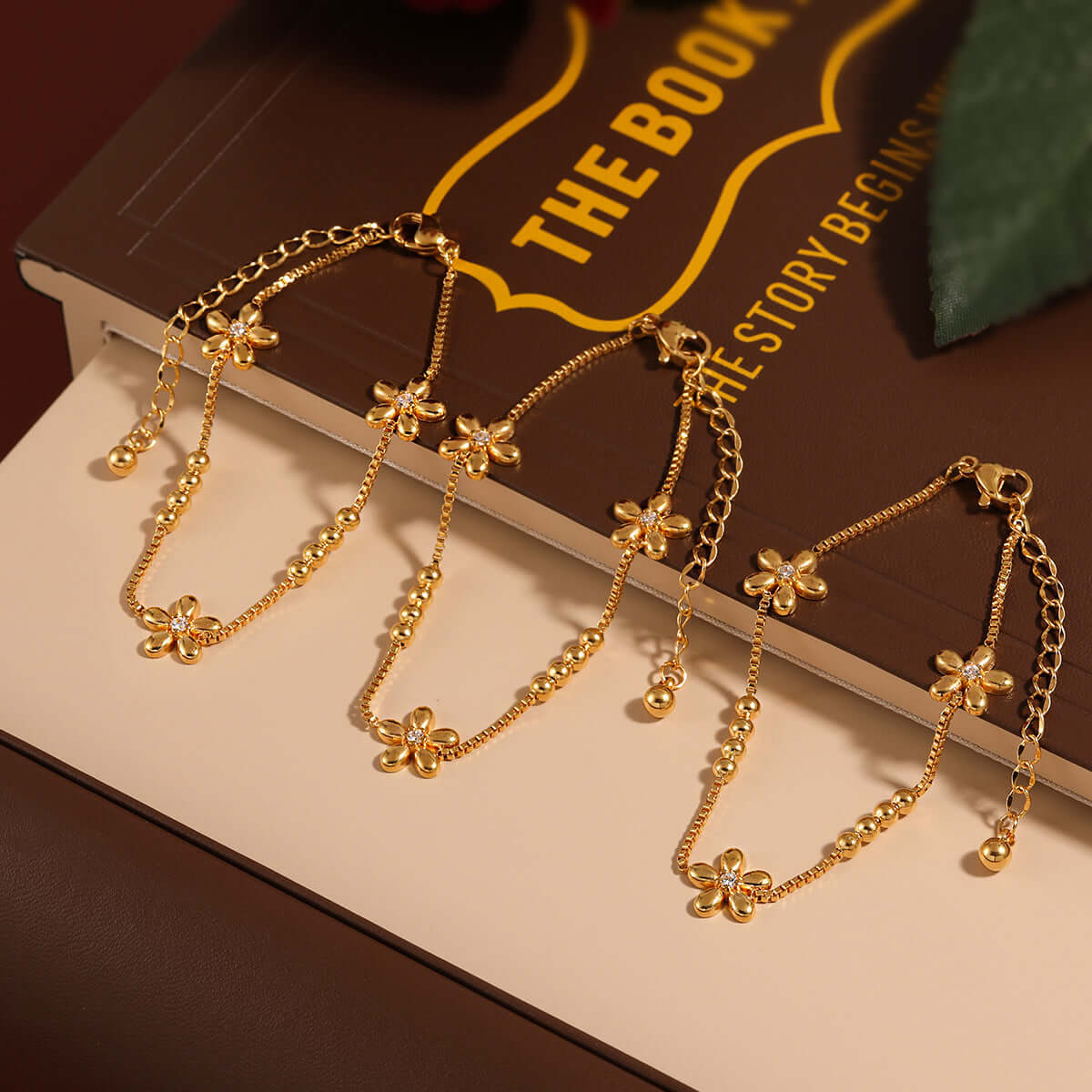 Floral Bead Bracelet Gold