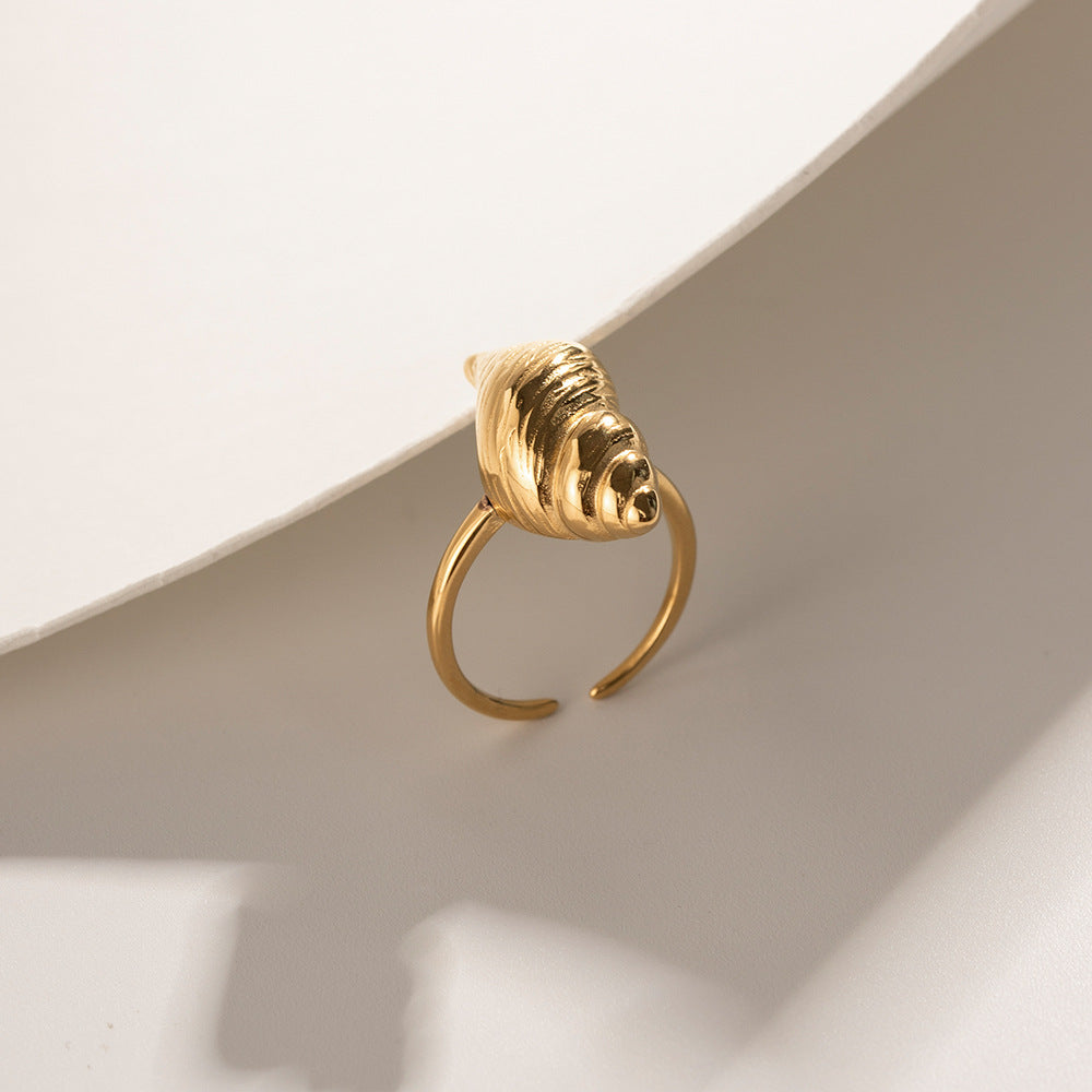 18K Gold Conch Shell Whisper Open Thumb Ring