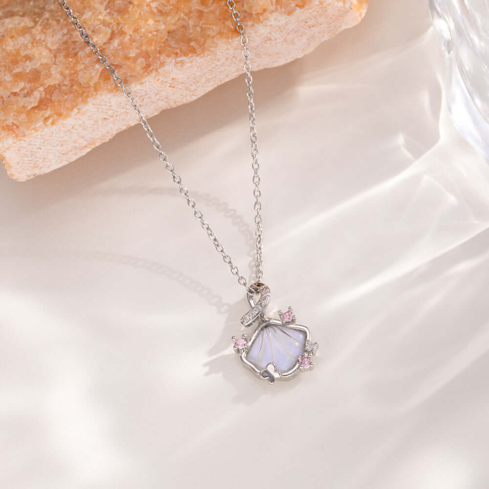 Gradient Purple Seashell Pendant Necklace