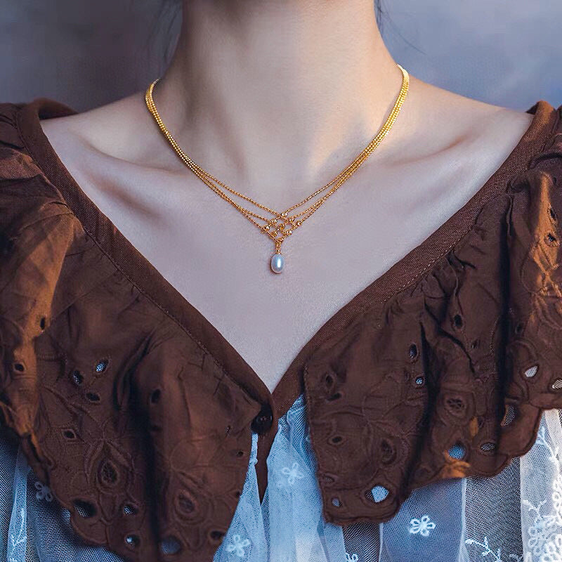 Multi-Layered Gold Lace Choker Necklace with Pearl 