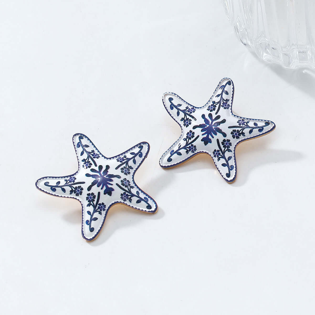 Minimal Triple Claw Ring