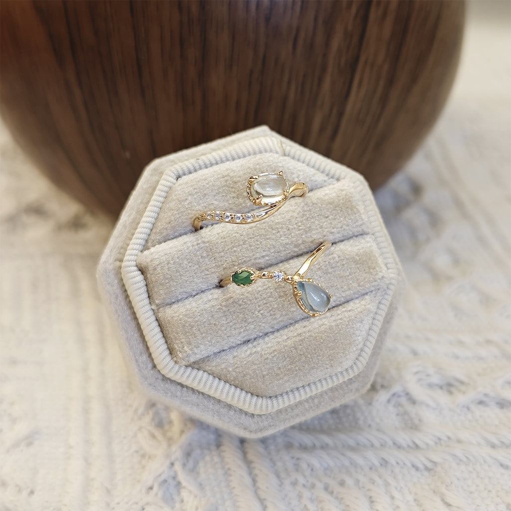 Green Amethyst V Shape Curved Band Ring
