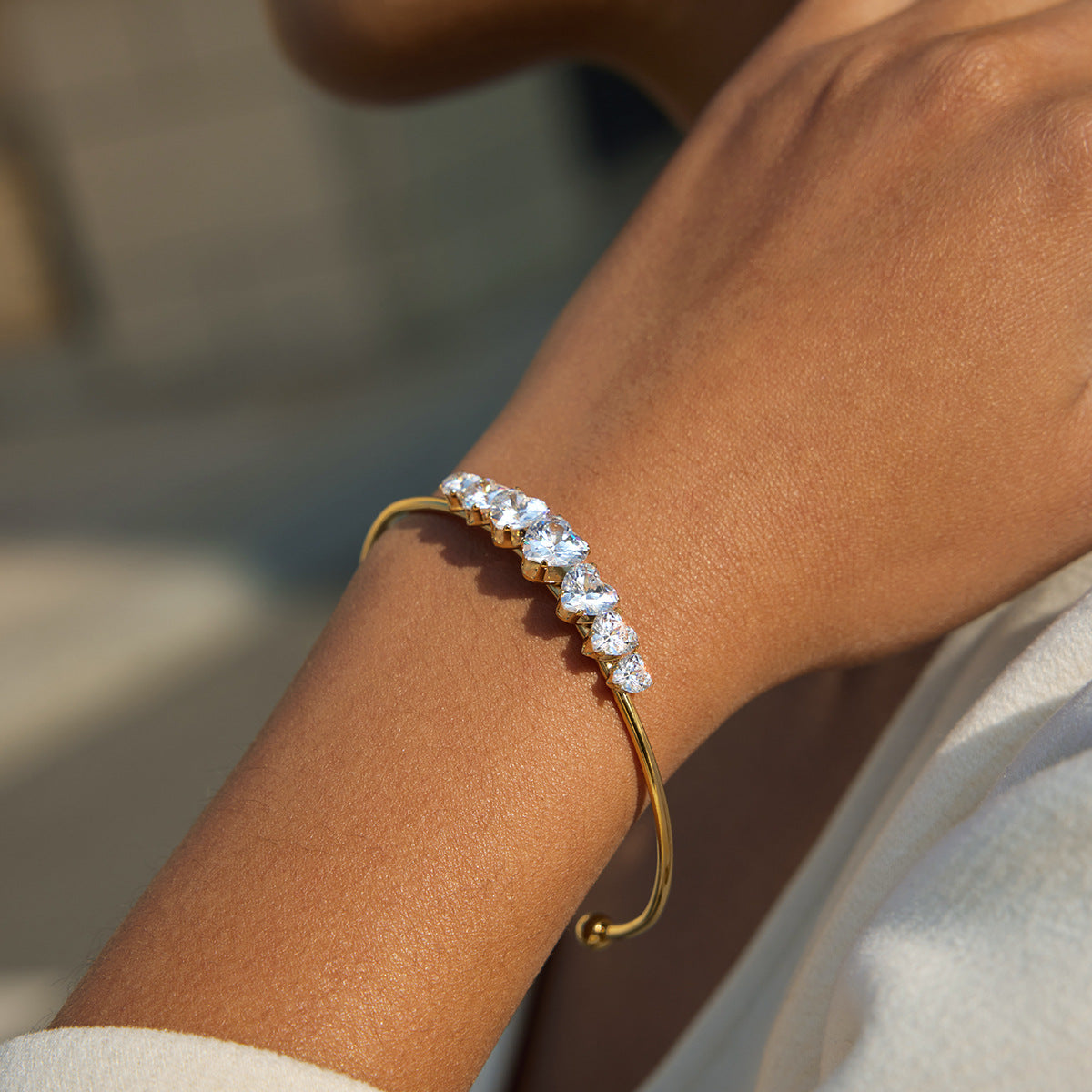 Zircon Heart Open Cuff Bangle Bracelet
