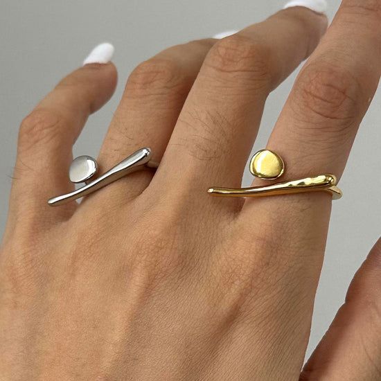 Versatile Irregular Geometry Titanium Ring