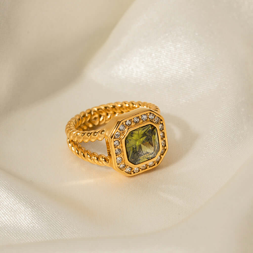 18K Gold Retro Green CZ Ring, Vintage Halo Ring, Twist Split Ring