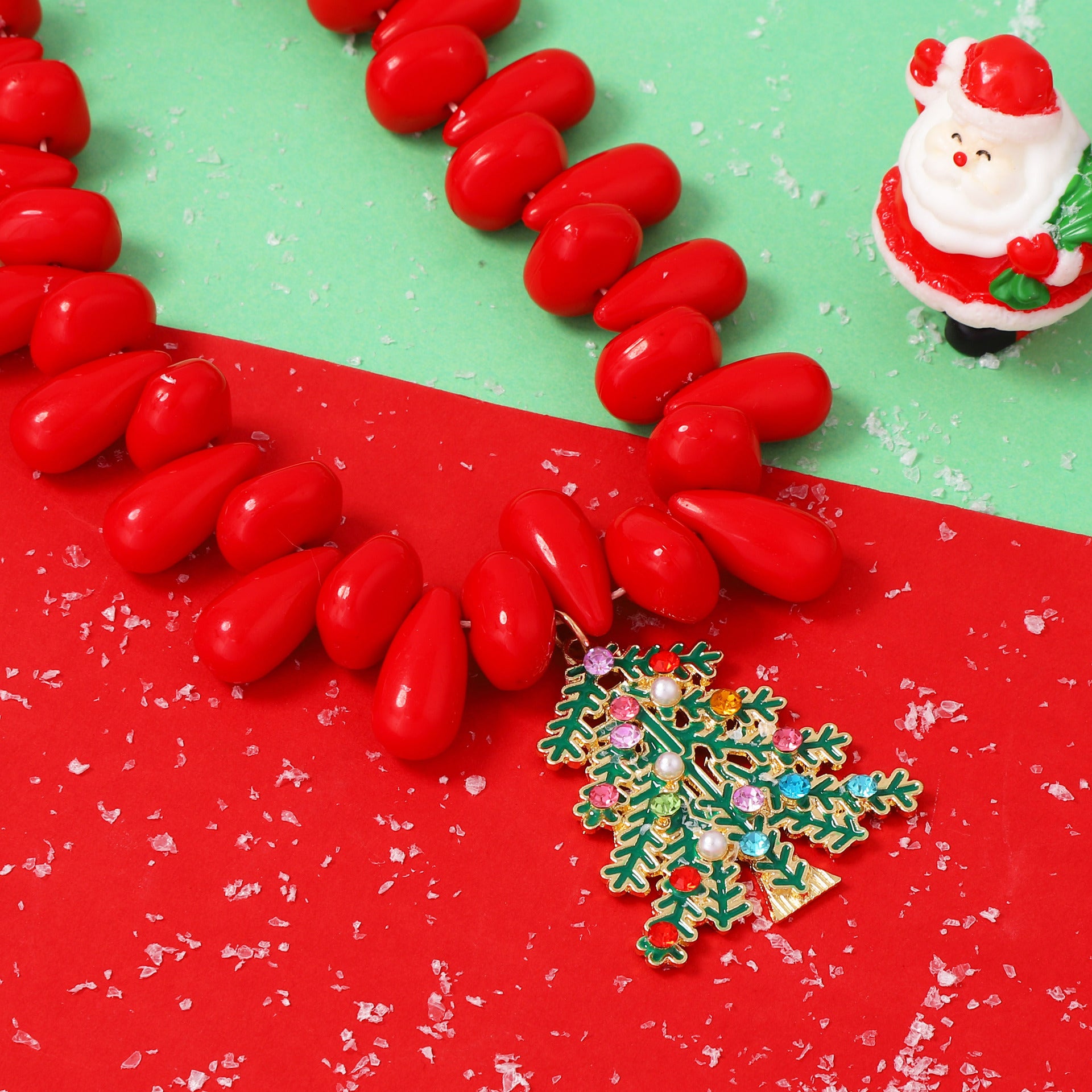 Handcraft Woven Knit Red Wine Xmas Necklace