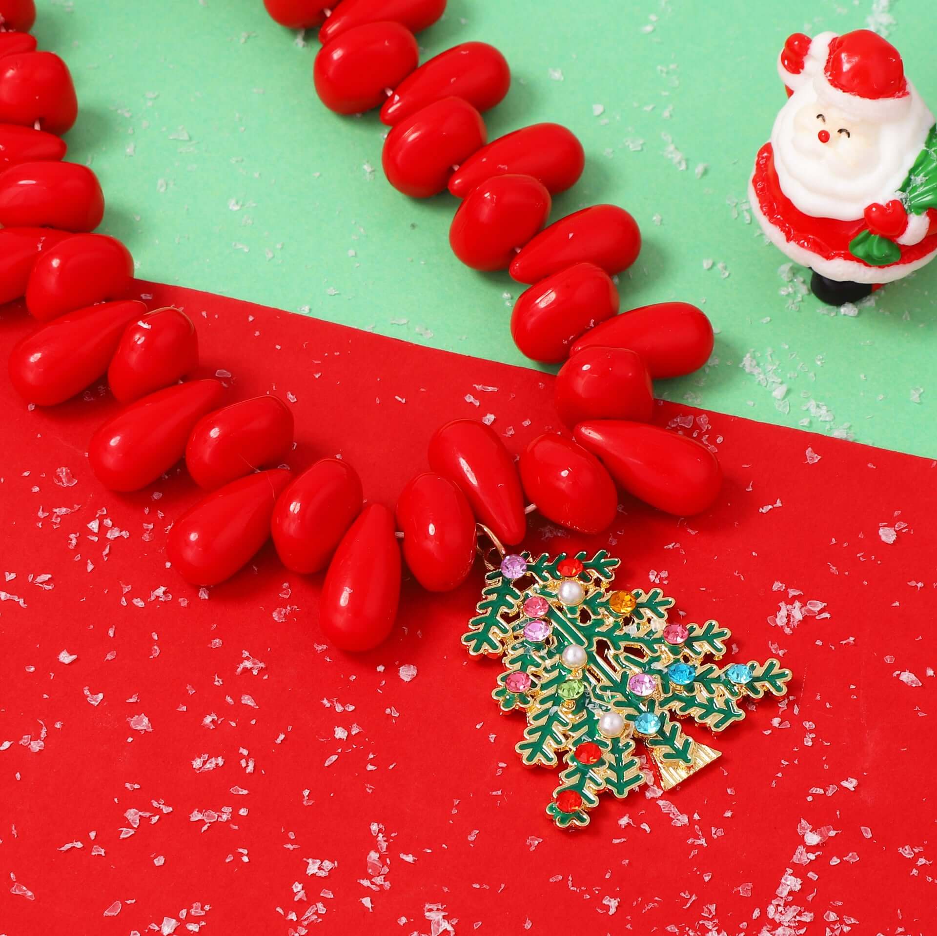 Handcraft Woven Knit Red Wine Xmas Necklace