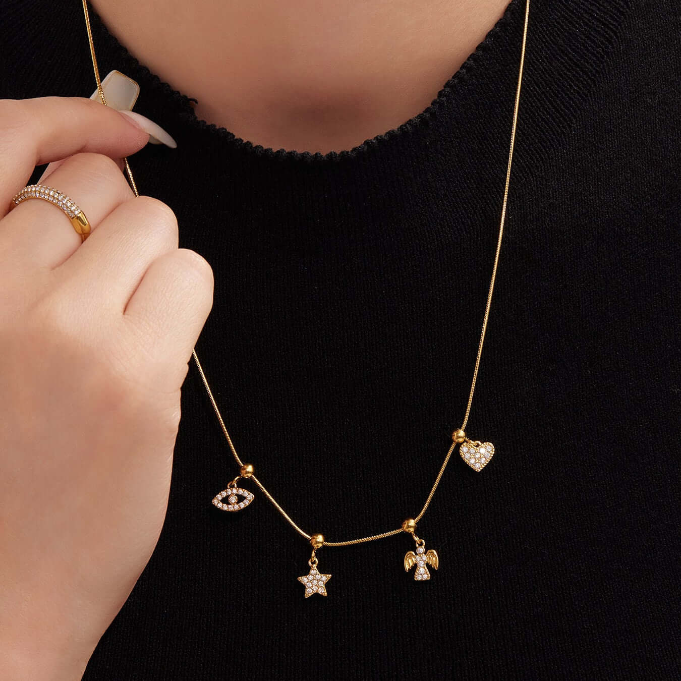 CreatIve Tree of Life Bear Paw Charm Necklace