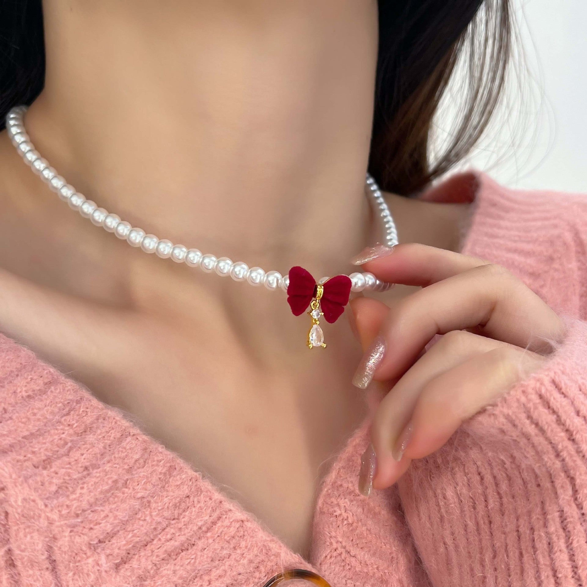 Red Bow Pearl Beaded Choker Necklace 