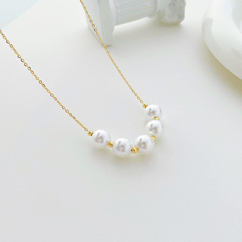 Elegant Freshwater Pearl Choker Necklace