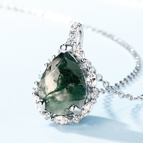 Nature Inspired Moss Agate Pendant Necklace