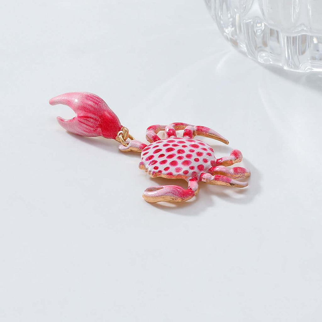 Minimal Triple Claw Ring