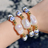 Minimal Triple Claw Ring