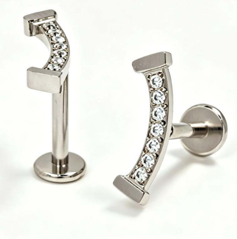 Vintage Floral Internal Thread Flat Back Tragus Stud