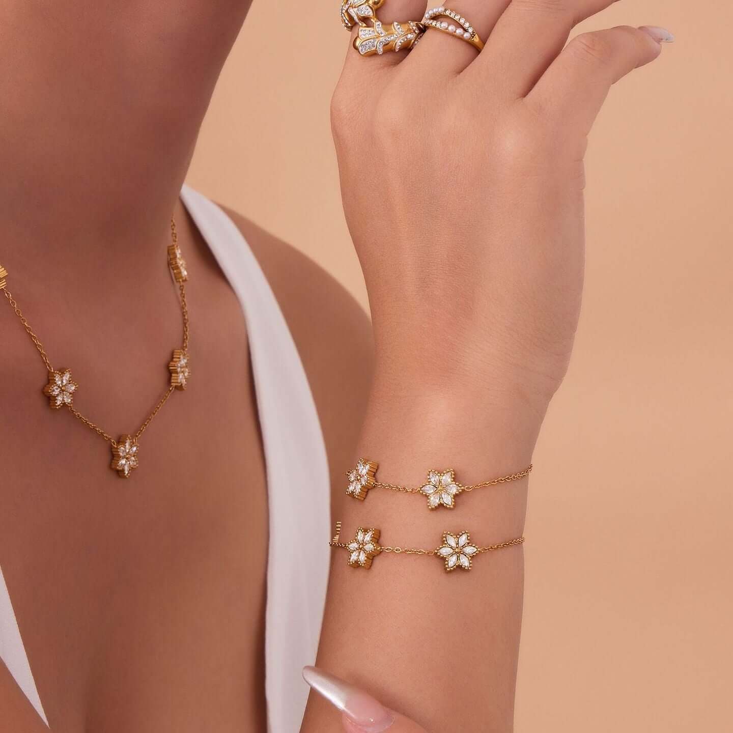 Vintage Gold Flower Lariat Necklace Layered