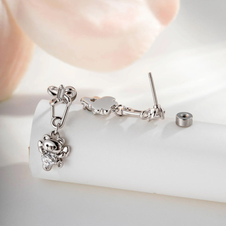 Sweet Hug Bear Heart Titanium Helix Earring