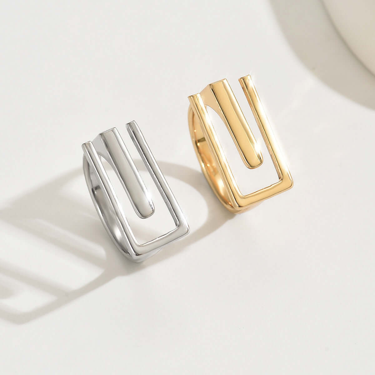 Korean Style E Shaped Open Maze Ring