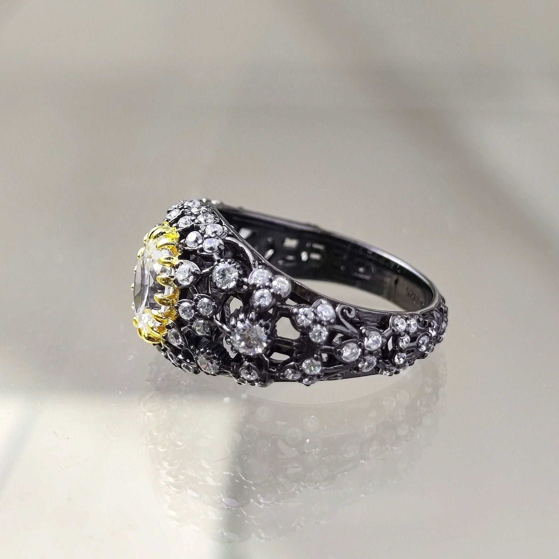 Vintage Black Gold Statement Cocktail Ring
