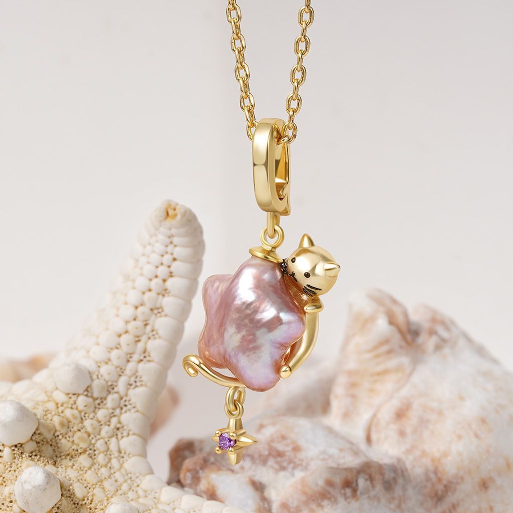 Kitty Hugging Star Necklace and Earrings