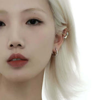 Lazy Cat Holding Star Ear Clip Ear Cuff