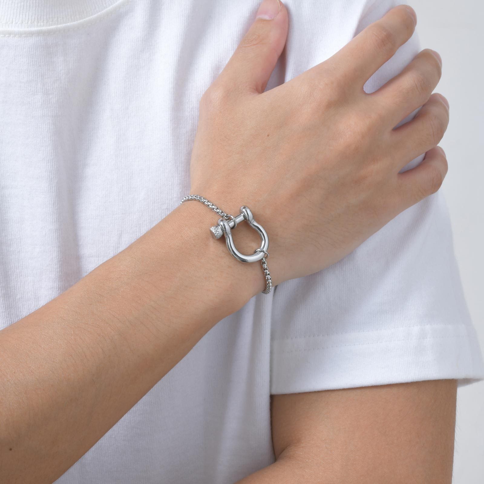 Horshoe Buckle Unisex Chain Bracelet