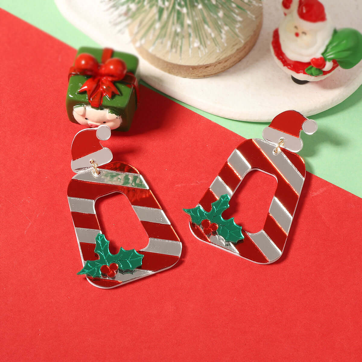 Jingle Bell Lightweight Holiday Earring