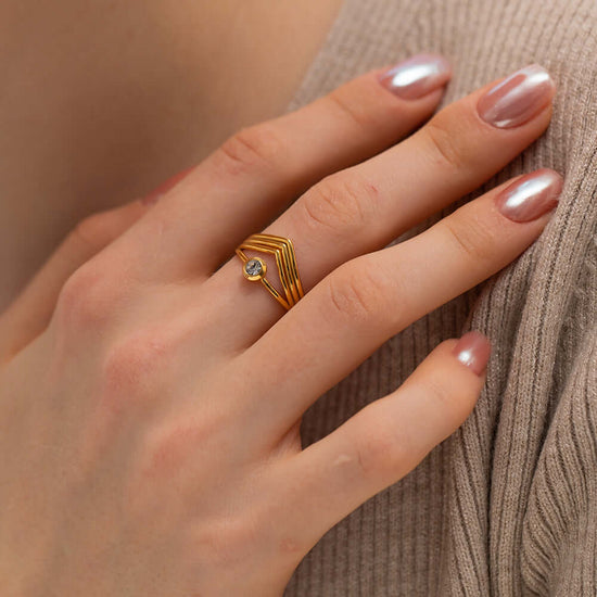 18K Gold Bezel Chevron Ring Stackable